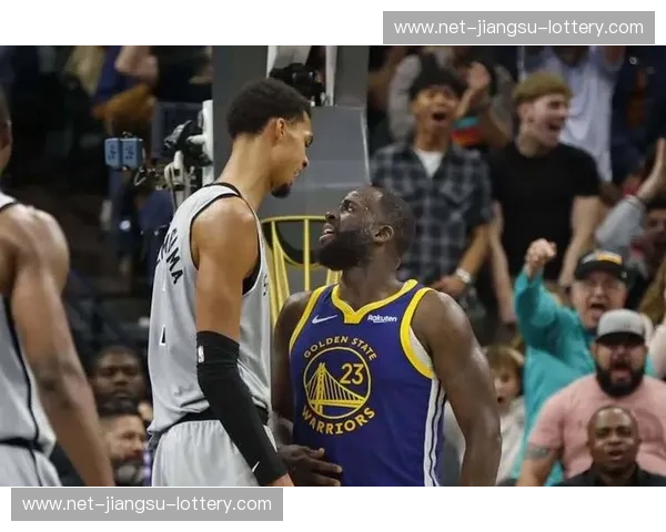 新旧王权的正面对决:马刺vs勇士赛程全解析,见证库里与文班亚马的时代交接 新旧王权的正面对决:马刺vs勇士赛程全解析,见证库里与文班亚马的时代交接